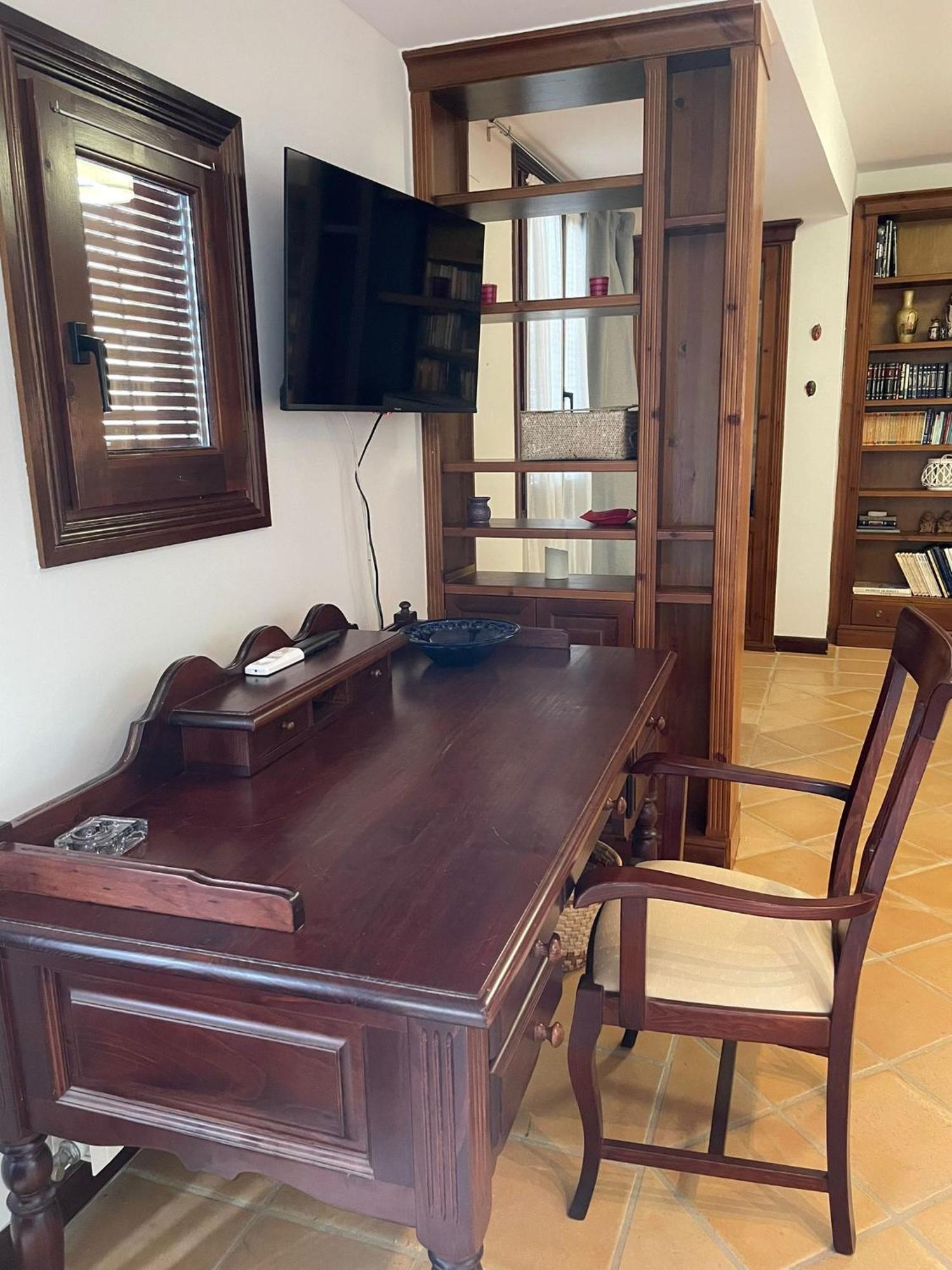 Apartamentos Turisticos La Vida De Antes Консуегра Екстериор снимка