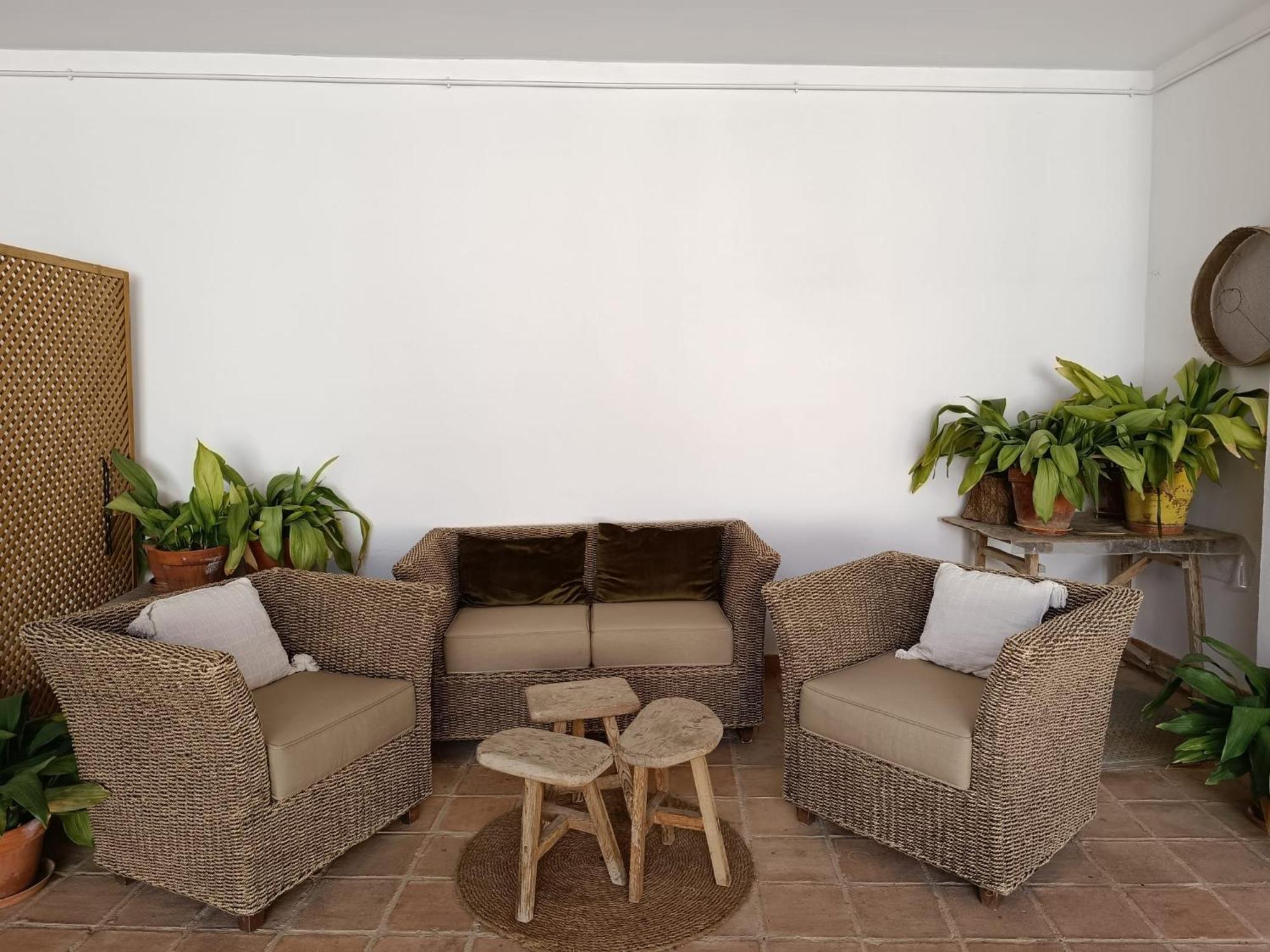 Apartamentos Turisticos La Vida De Antes Консуегра Екстериор снимка